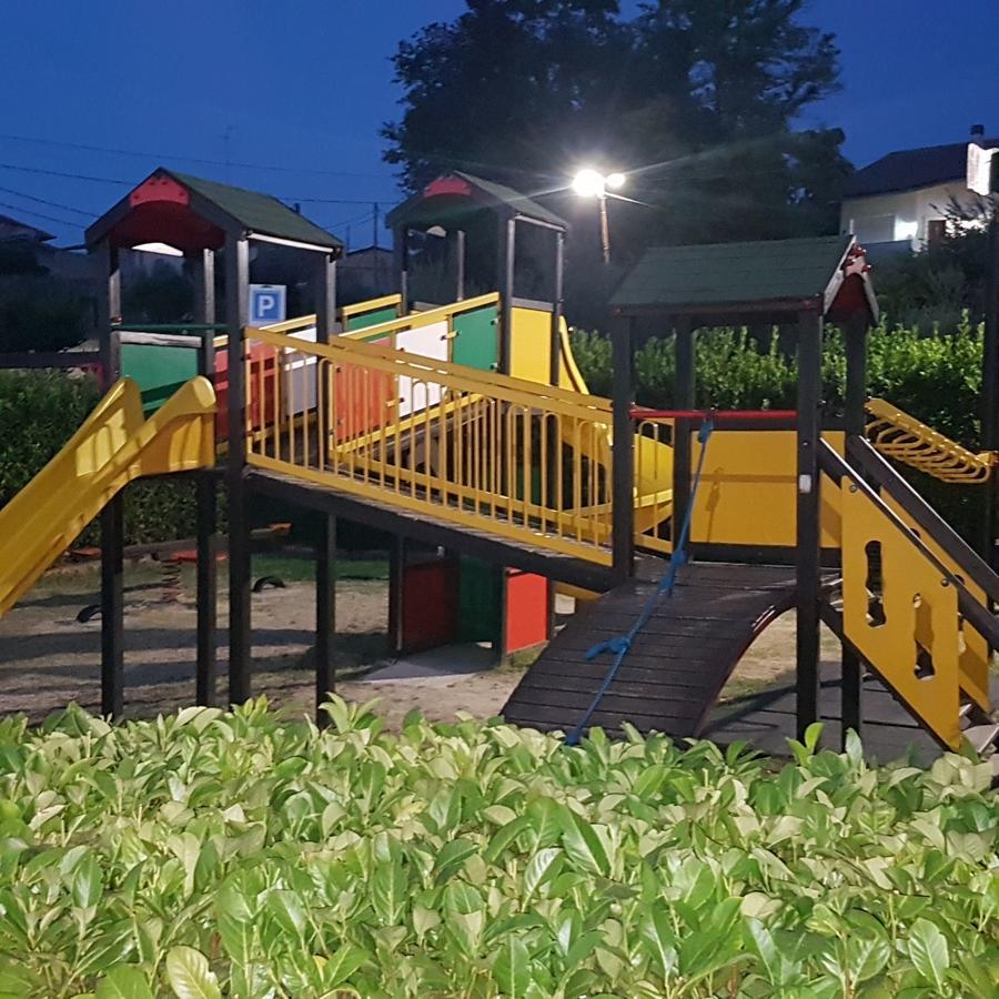 Hotel Il Dito E La Luna Ripa Teatina Bagian luar foto